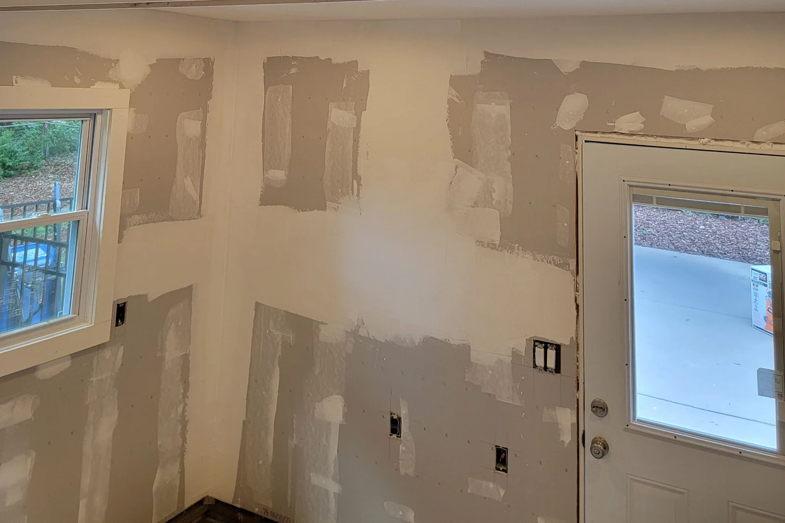 Local drywall repair in Waxhaw, NC